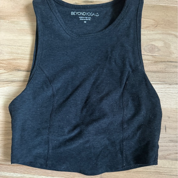 Beyond Yoga Spacedye Focus Crop Tank - Picture 4 of 6